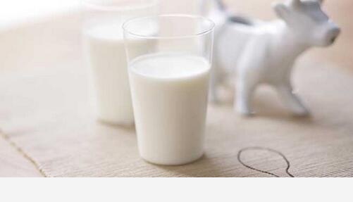 過期牛奶可以澆花嗎，牛奶澆花好不好？-多肉植物集聚地的回答